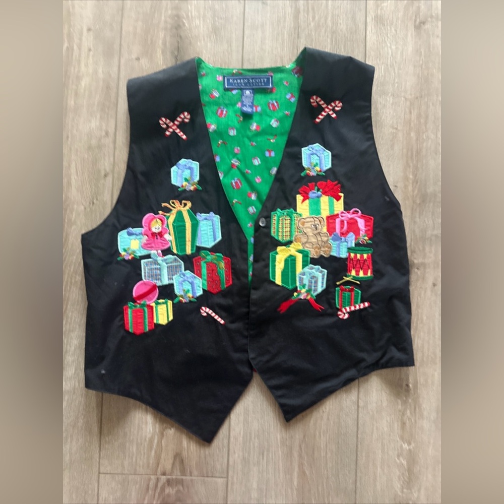 Karen Scott Black Festive Vest with Colorful Gift Embroidery